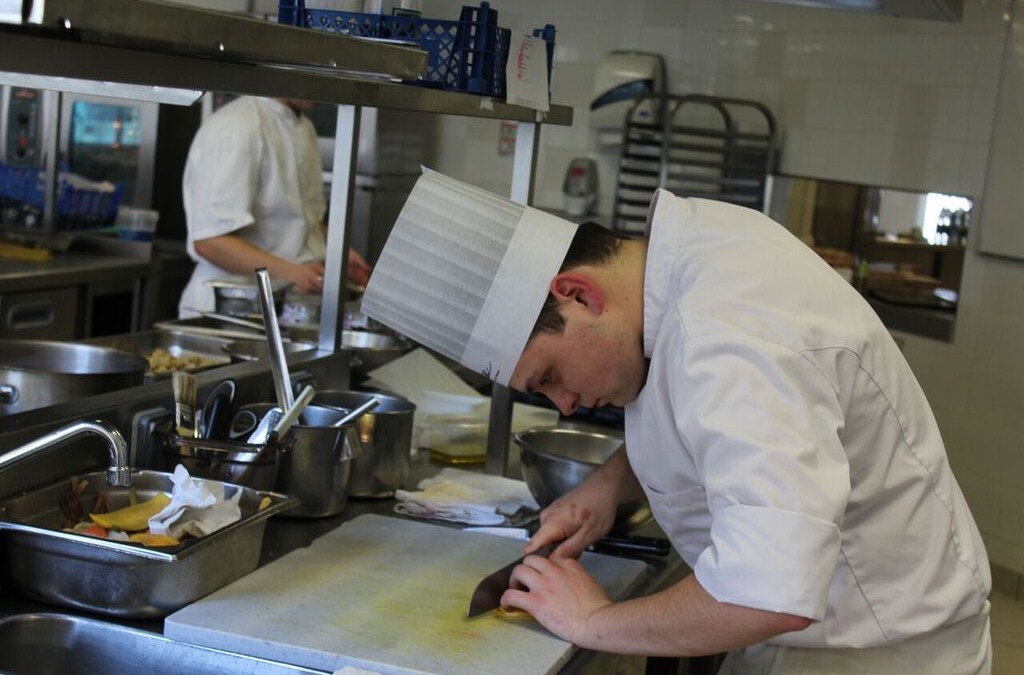 Concours culinaire des apprentis du Val d’Oise : l’ARIV remet le couvert