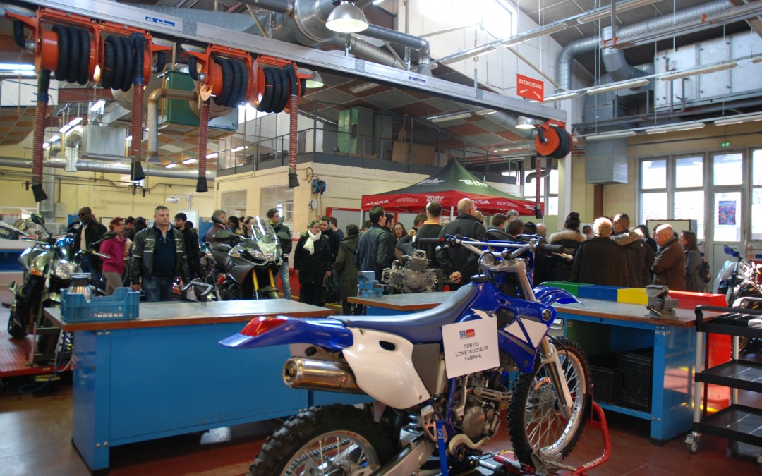 Challenge international « Car Mechanic Junior » : le GARAC met 9 écoles au défi