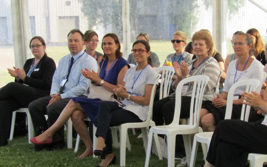 Les Pink Profiles en visite chez Cefival