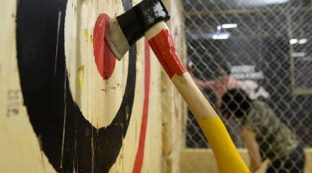 GO PARK : le lancer de haches, les trampolines et l’escalade ludique débarquent !