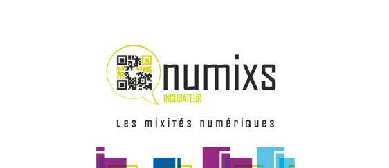 Un atelier « Fabrique du père Noël » au FacLab numixs à Roissy